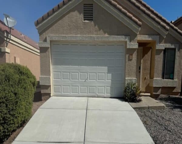 exterior house power washing near me